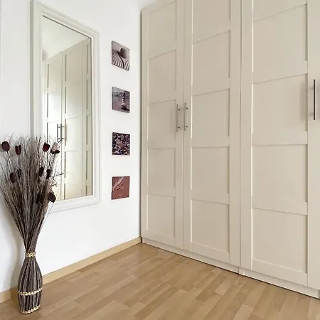 Chic Design Flat In Piero Della Francesca Apartment